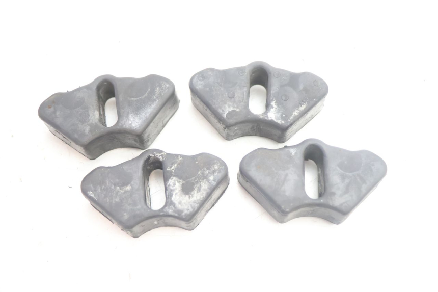 photo de CORONA SILENTBLOCK HONDA XLV VARADERO 125 (2007 - 2012) - Vista principale