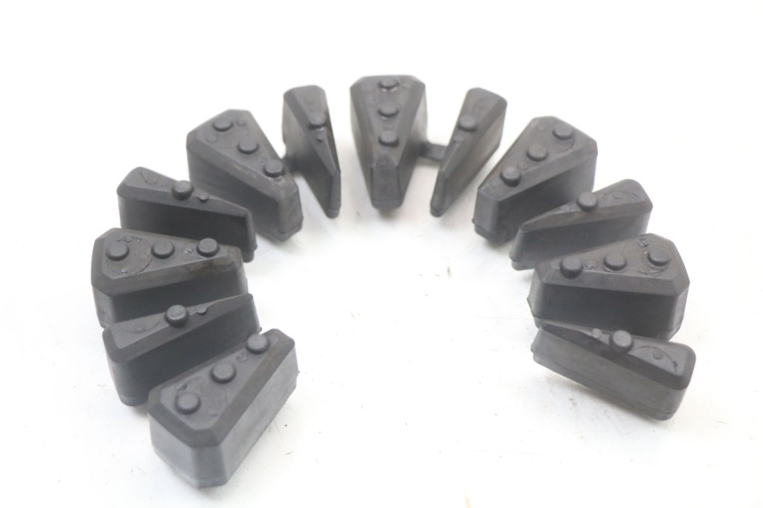 photo de CORONA SILENTBLOCK YAMAHA FZ1 FAZER 1000 (2007 - 2009) - Dettaglio del componente