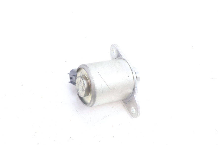 photo de SOLENOIDE DECOMPRESSIONE AUTOMATICA YAMAHA N-MAX NMAX 125 (2021 - 2024) - Altra angolazione