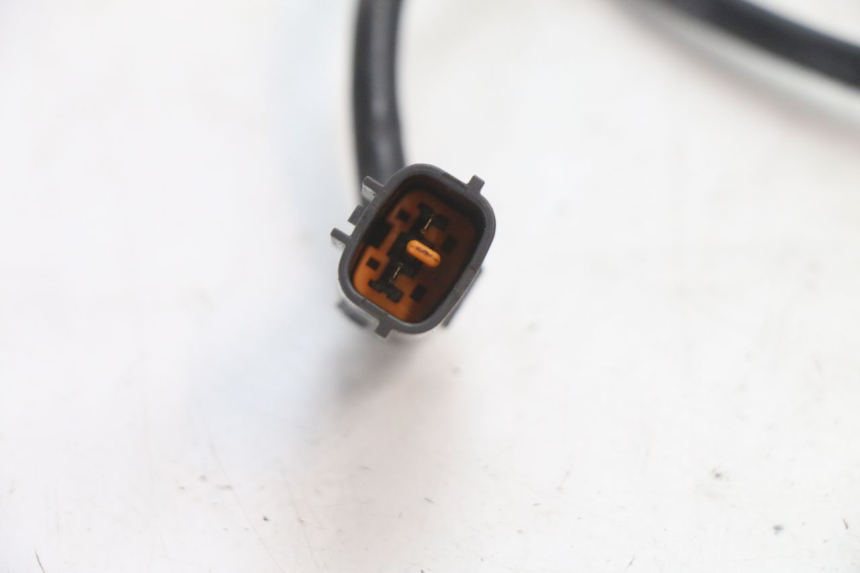 photo de SONDA LAMBDA YAMAHA FJR 1300 (2001 - 2005) - Altra angolazione