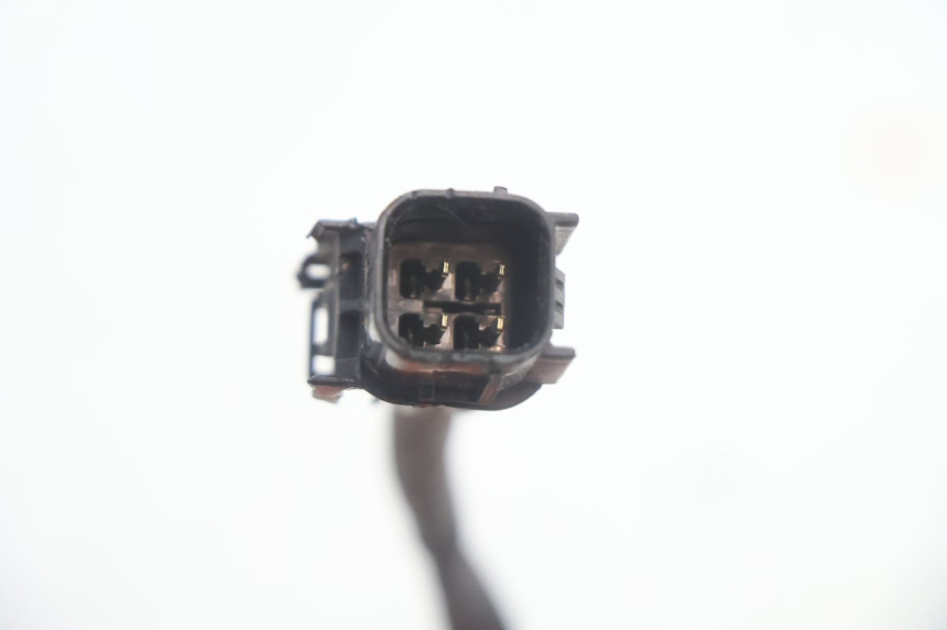 photo de SONDA LAMBDA PIAGGIO MP3 HPE 530 (2022 - 2026) - Primo piano tecnico