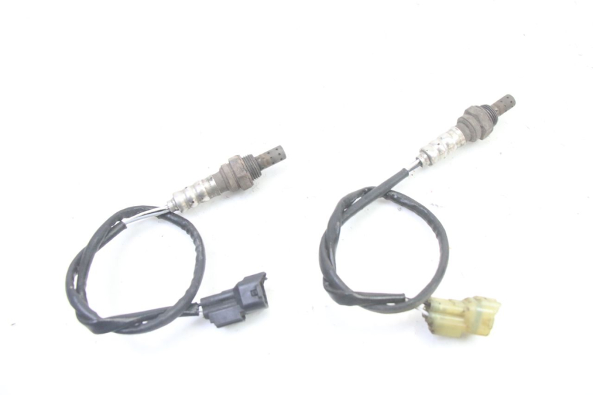 photo de SONDA LAMBDA HONDA ST PAN EUROPEAN 1300 (2002 - 2013) - Primo piano tecnico