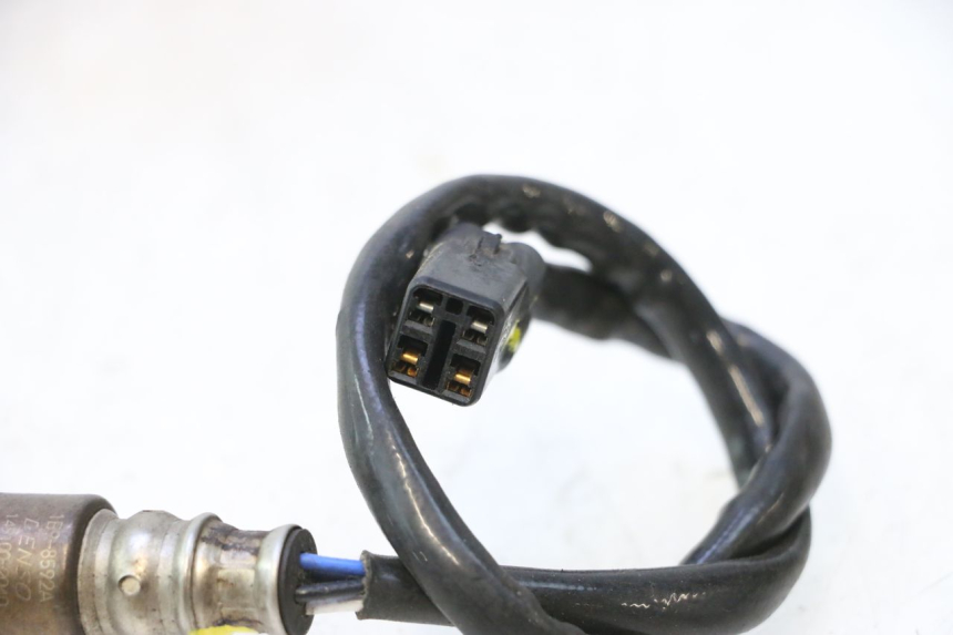 photo de SONDA LAMBDA YAMAHA XMAX X-MAX 125 (2006 - 2009) - Altra angolazione