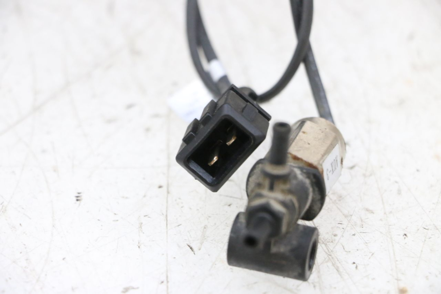 photo de SONDA PRESSIONE ARIA KYMCO AGILITY 4T 50 (2018 - 2022) - Altra angolazione