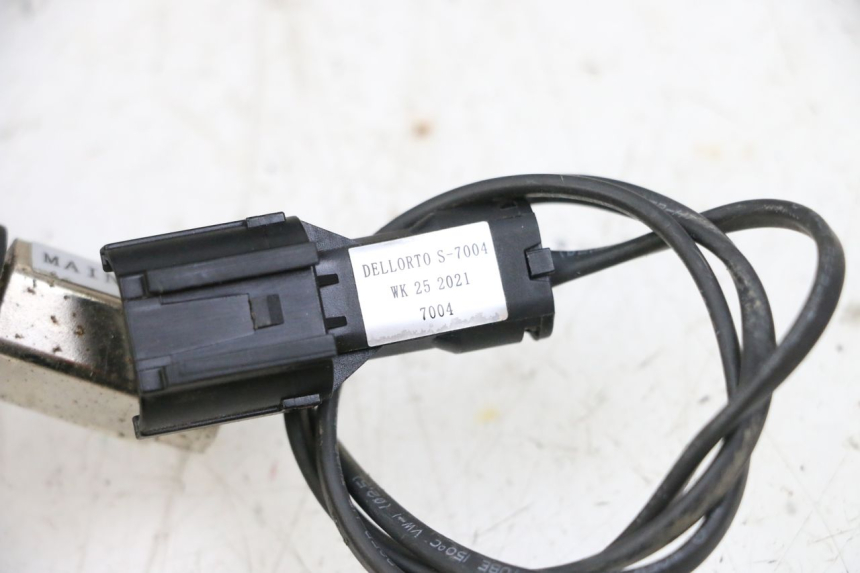 photo de SONDA PRESSIONE ARIA KYMCO AGILITY 4T 50 (2018 - 2022) - Primo piano tecnico