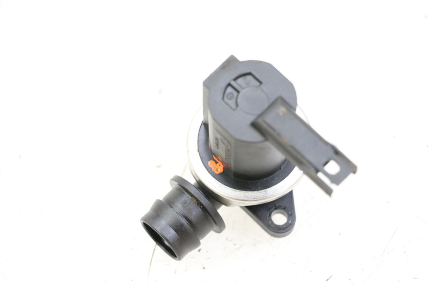 photo de SENSORE PRESSIONE ARIA BMW S RR ABS S1000RR 1000 (2015 - 2018) - Altra angolazione