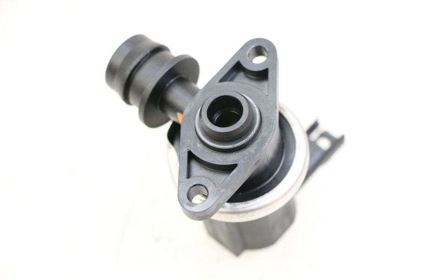 photo de SENSORE PRESSIONE ARIA BMW S RR ABS S1000RR 1000 (2015 - 2018) - Primo piano tecnico