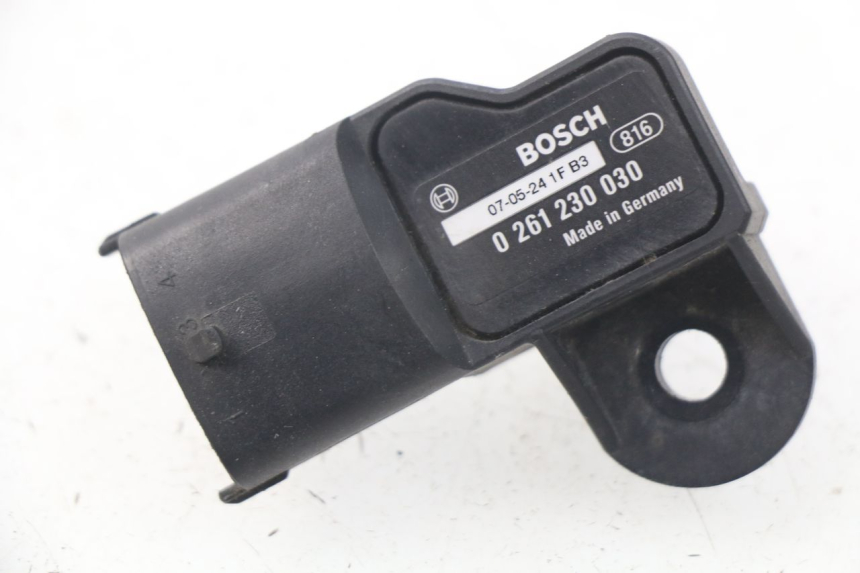 photo de Sensore pressione aria MV AGUSTA BRUTALE R WALLY 910 (2008 - 2008) - Dettaglio del componente