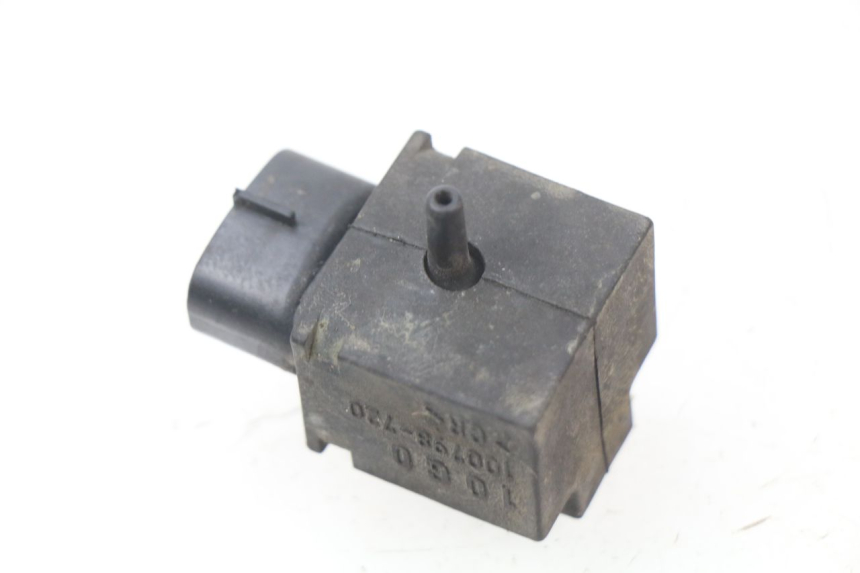 photo de SONDA PRESSIONE ARIA SUZUKI BURGMAN 650 (2002 - 2004) - Dettaglio del componente