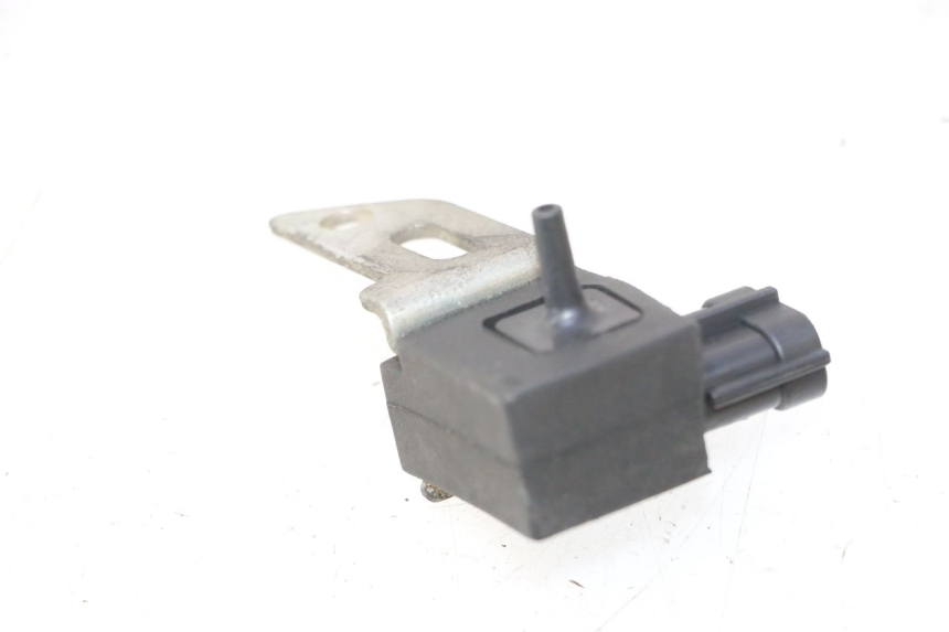 photo de SONDA PRESSIONE ARIA SUZUKI BURGMAN 125 (2007 - 2014) - Dettaglio del componente