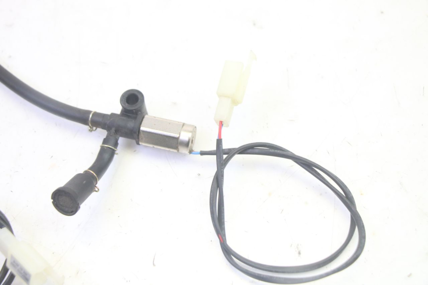 photo de SONDA PRESSIONE ARIA SYM CROX 4T 50 (2016 - 2023) - Zoom sullo stato d'uso