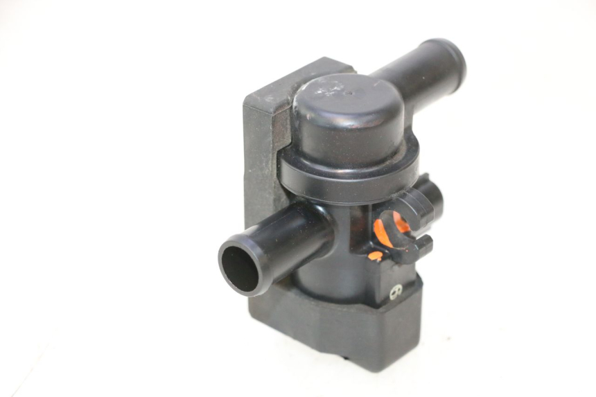 photo de SENSORE PRESSIONE ARIA KAWASAKI ER-6 ER6 N 650 (2005 - 2009) - Zoom sullo stato d'uso