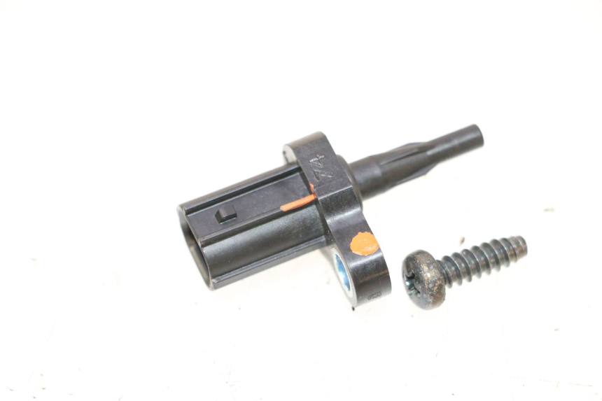 photo de SENSORE PRESSIONE ARIA KAWASAKI ER-6 ER6 N 650 (2005 - 2009) - Dettaglio del componente