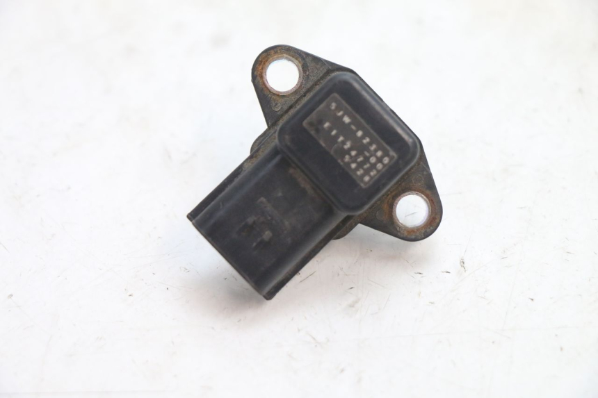 photo de SENSORE PRESSIONE ARIA YAMAHA FJR 1300 (2001 - 2005) - Primo piano tecnico