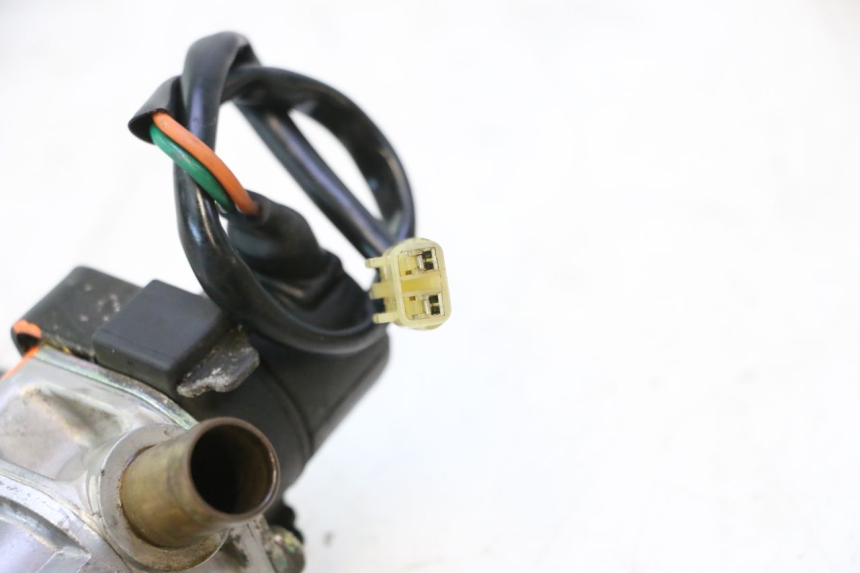 photo de SENSORE PRESSIONE ARIA YAMAHA FJR 1300 (2001 - 2005) - Altra angolazione