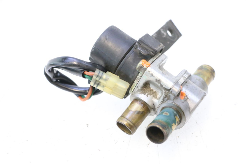 photo de SENSORE PRESSIONE ARIA YAMAHA FJR 1300 (2001 - 2005) - Primo piano tecnico