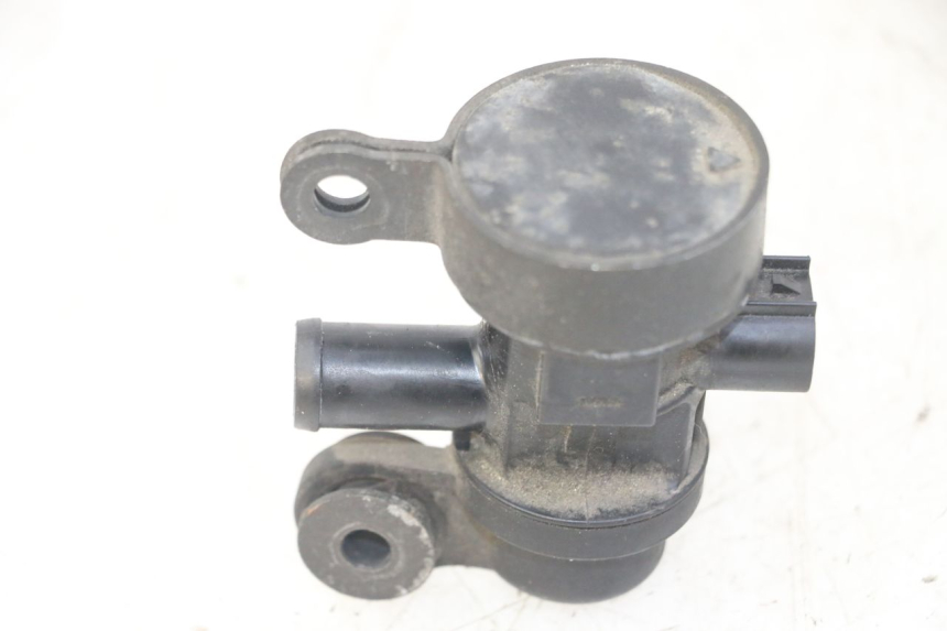 photo de SENSORE PRESSIONE ARIA HONDA FORZA ABS 300 (2013 - 2017) - Altra angolazione