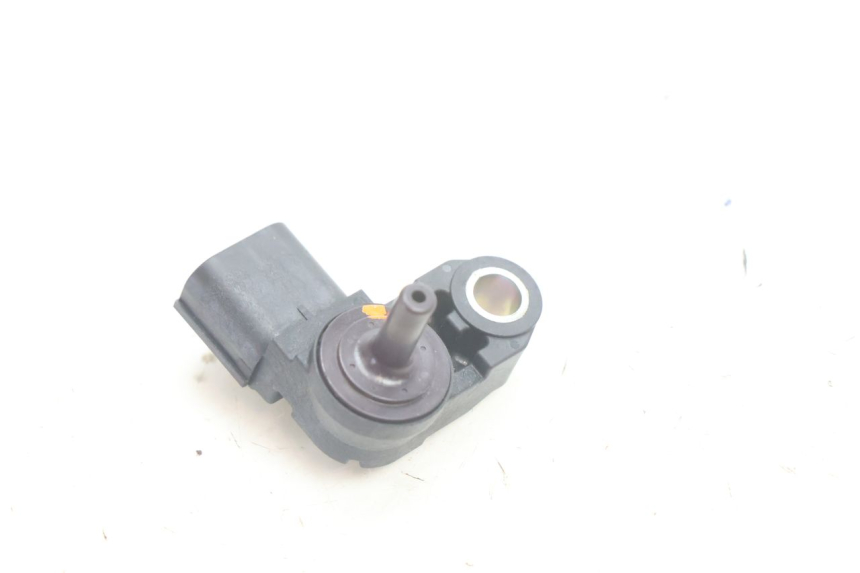 photo de SENSORE PRESSIONE ARIA YAMAHA FZ8 800 (2010 - 2016) - Zoom sullo stato d'uso