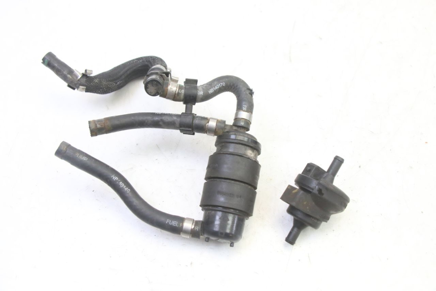 photo de SENSORE PRESSIONE ARIA BMW G310 R 310 (2016 - 2020) - Altra angolazione