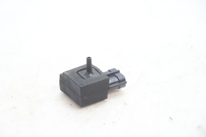 photo de SONDA PRESSIONE ARIA SUZUKI GSR 600 (2005 - 2012) - Dettaglio del componente