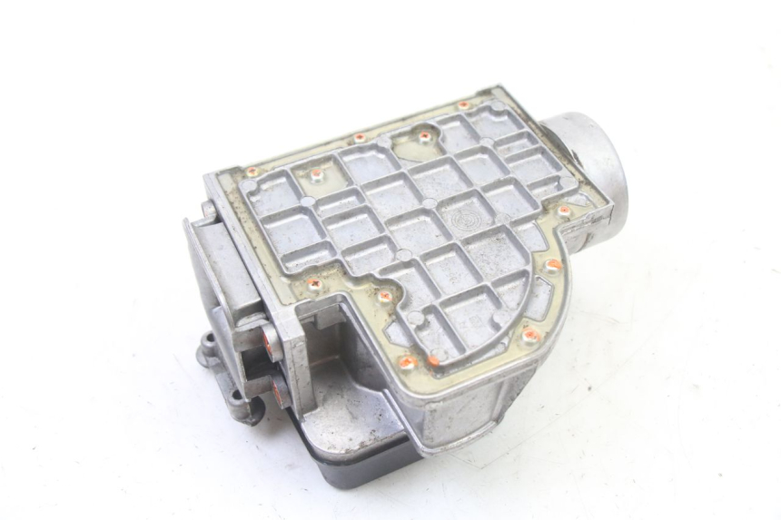 photo de SENSORE PRESSIONE ARIA BMW K 75 RT 750 (1989 - 1997) - Dettagli dei punti di fissaggio