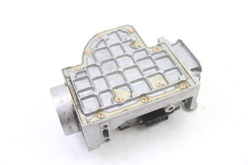 photo de SENSORE PRESSIONE ARIA BMW K 75 RT 750 (1989 - 1997) - Stato della superficie e materiale