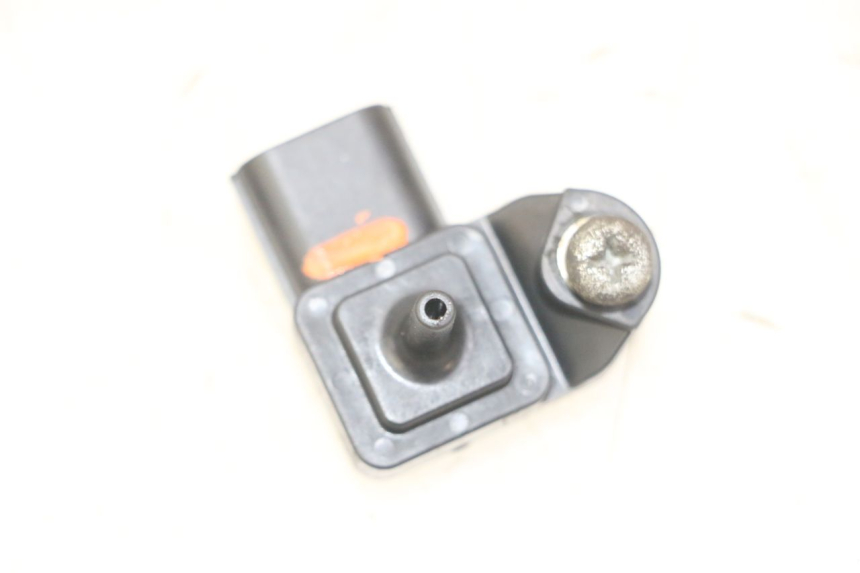 photo de SENSORE PRESSIONE ARIA HONDA NTV DEAUVILLE ABS 700 (2007 - 2016) - Vista principale