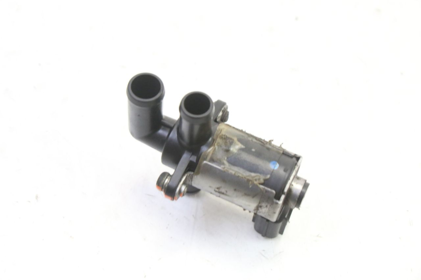 photo de SENSORE PRESSIONE ARIA HONDA NTV DEAUVILLE ABS 700 (2007 - 2016) - Altra angolazione