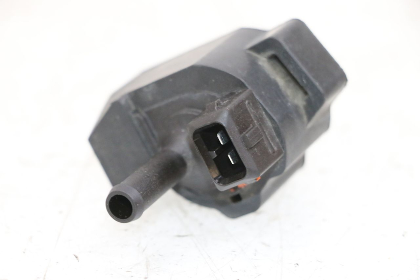 photo de SENSORE PRESSIONE ARIA BMW R GS 1250 (2021 - 2024) - Zoom sullo stato d'uso