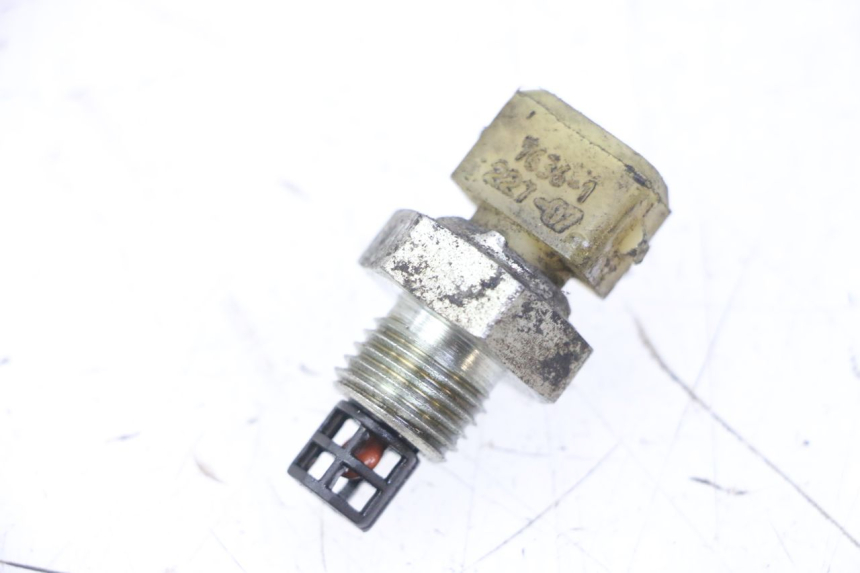 photo de SENSORE PRESSIONE ARIA PEUGEOT SATELIS COMPRESSOR K15 125 (2006 - 2009) - Vista principale