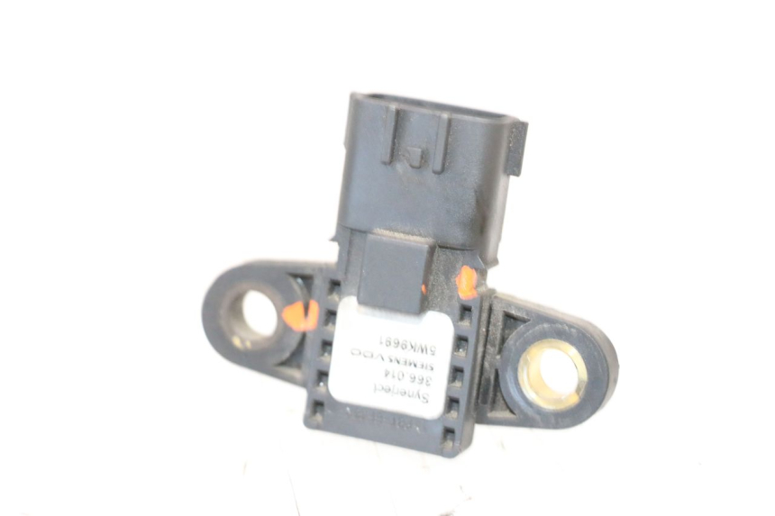 photo de SENSORE PRESSIONE ARIA PEUGEOT SATELIS COMPRESSOR K15 125 (2006 - 2009) - Vista principale