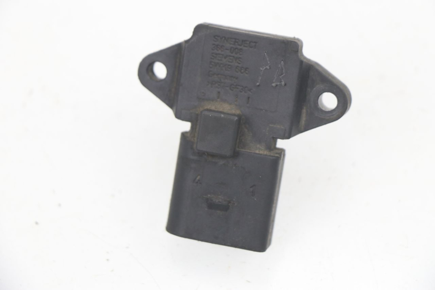 photo de SENSORE PRESSIONE ARIA PEUGEOT SATELIS 125 (2006 - 2009) - Zoom sullo stato d'uso