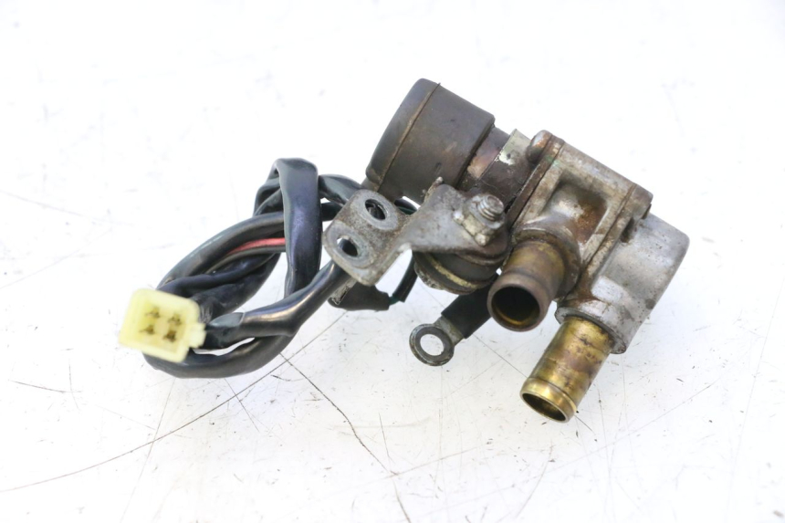 photo de SENSORE PRESSIONE ARIA HONDA SH 125 (2001 - 2003) - Primo piano tecnico