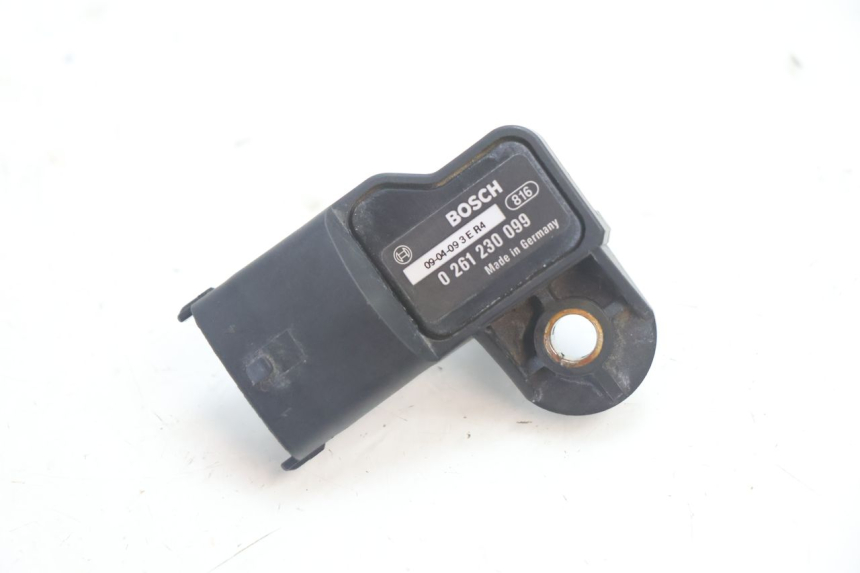 photo de SENSORE PRESSIONE ARIA CAN-AM SPYDER RS 1000 (2008 - 2012) - Altra angolazione