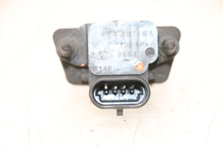 photo de SENSORE PRESSIONE ARIA DUCATI SS IE DS CARENEE 1000 (2002 - 2006) - Dettaglio del componente
