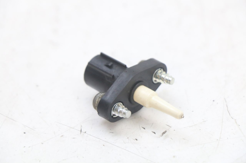 photo de SONDA PRESSIONE ARIA SUZUKI GSR 750 (2011 - 2017) - Altra angolazione