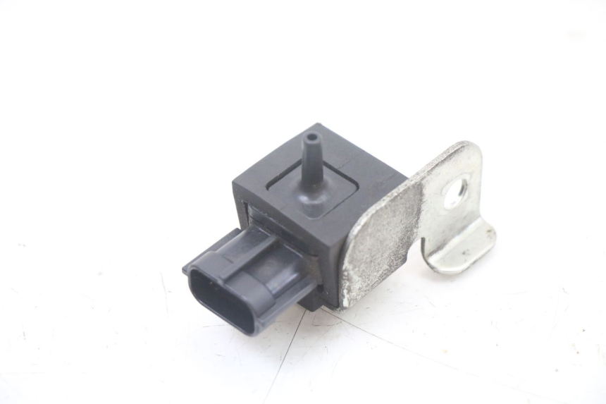 photo de SENSORE PRESSIONE ARIA SUZUKI GSX F GSXF 650 (2007 - 2015) - Zoom sullo stato d'uso