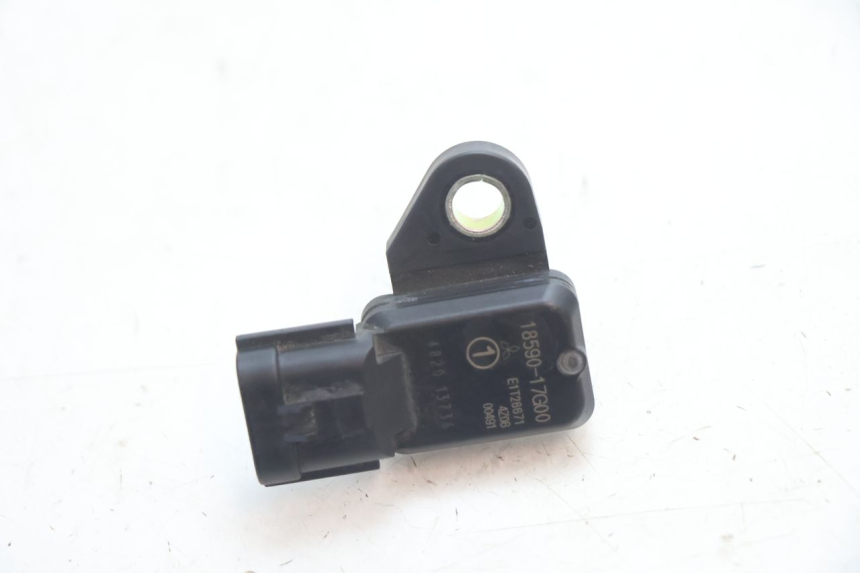 photo de Sensore di pressione dell'aria SUZUKI SV S 650 (2003 - 2009) - Zoom sullo stato d'uso