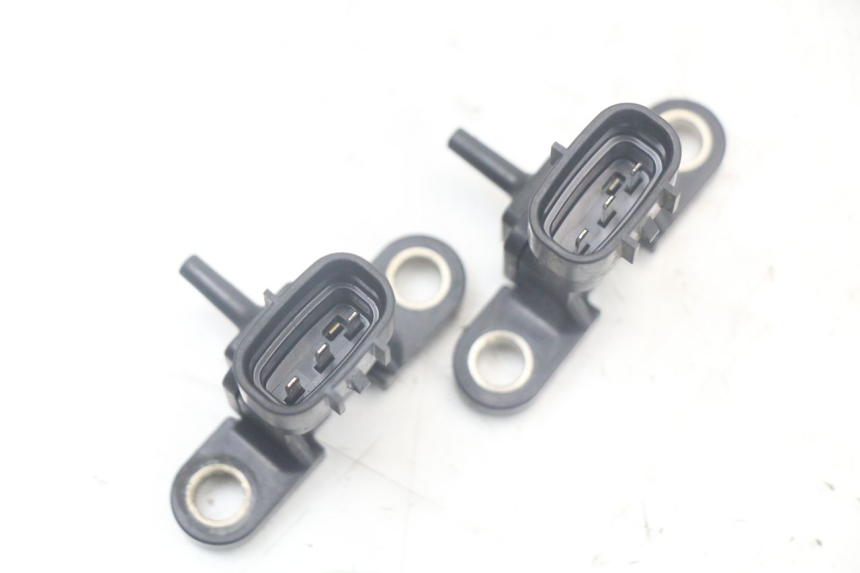 photo de SONDA PRESSIONE ARIA YAMAHA TDM ABS 900 (2002 - 2014) - Primo piano tecnico