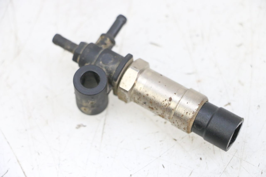 photo de SENSORE PRESSIONE ARIA YAMAHA TZR 50 (2008 - 2016) - Altra angolazione