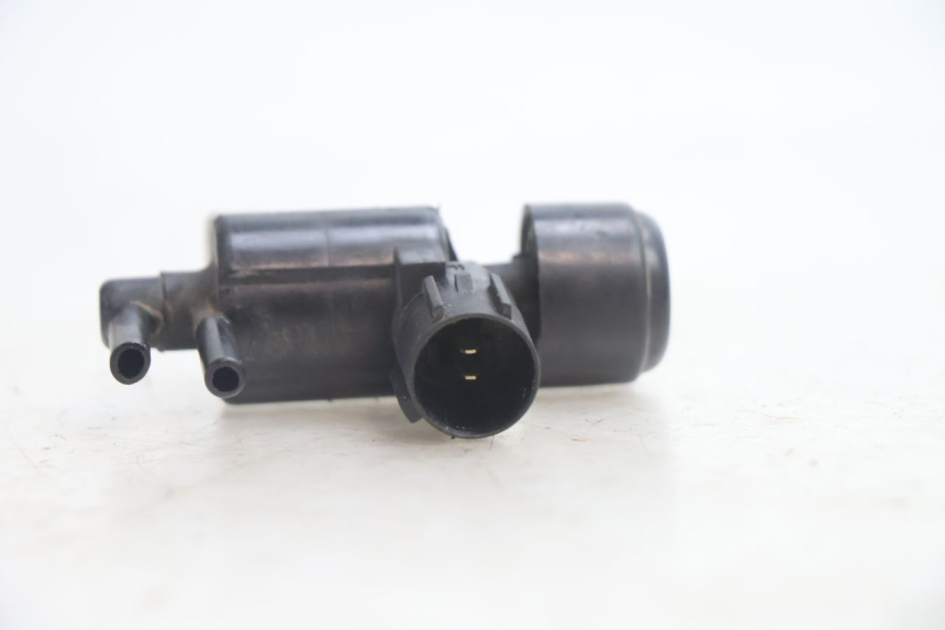 photo de SONDA PRESSIONE ARIA HONDA VFR FI RC46 800 (1998 - 2001) - Altra angolazione