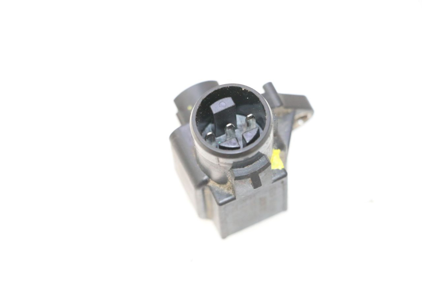 photo de SONDA PRESSIONE ARIA HONDA VFR FI RC46 800 (1998 - 2001) - Altra angolazione
