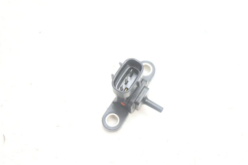 photo de SONDA PRESSIONE ARIA YAMAHA XMAX X-MAX 125 (2006 - 2009) - Altra angolazione