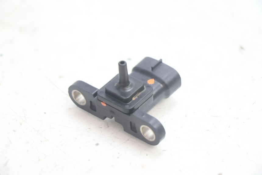 photo de SONDA PRESSIONE ARIA YAMAHA XMAX X-MAX 125 (2006 - 2009) - Primo piano tecnico