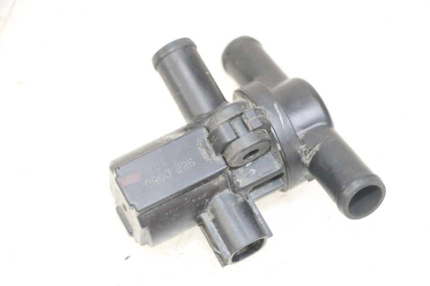 photo de SENSORE PRESSIONE ARIA YAMAHA XJ6 ABS 600 (2008 - 2016) - Dettaglio del componente