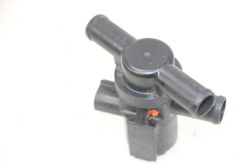 photo de SENSORE PRESSIONE ARIA YAMAHA XJ6 ABS 600 (2008 - 2016) - Zoom sullo stato d'uso