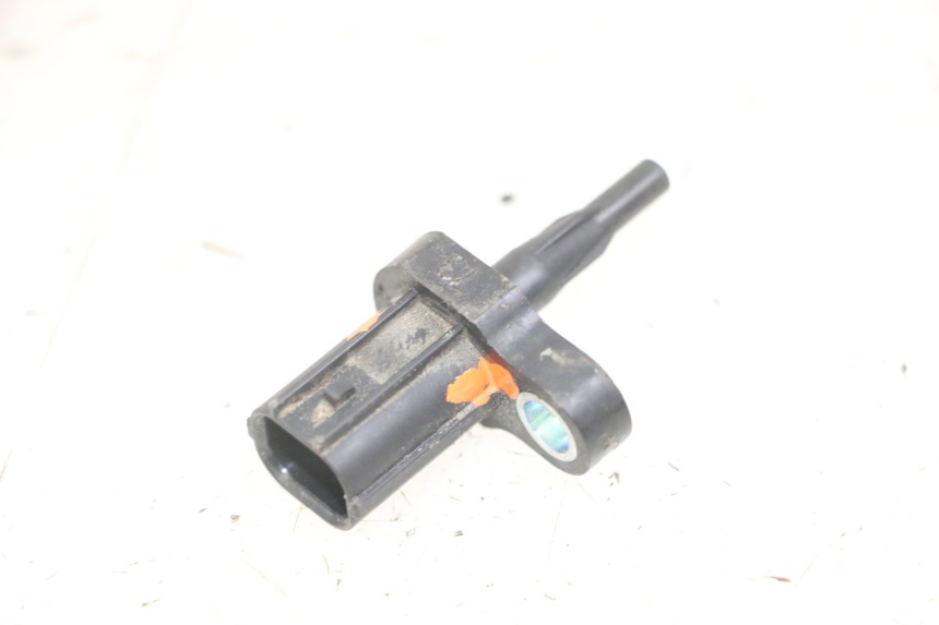 photo de SENSORE PRESSIONE ARIA YAMAHA XJ6 ABS 600 (2008 - 2016) - Altra angolazione