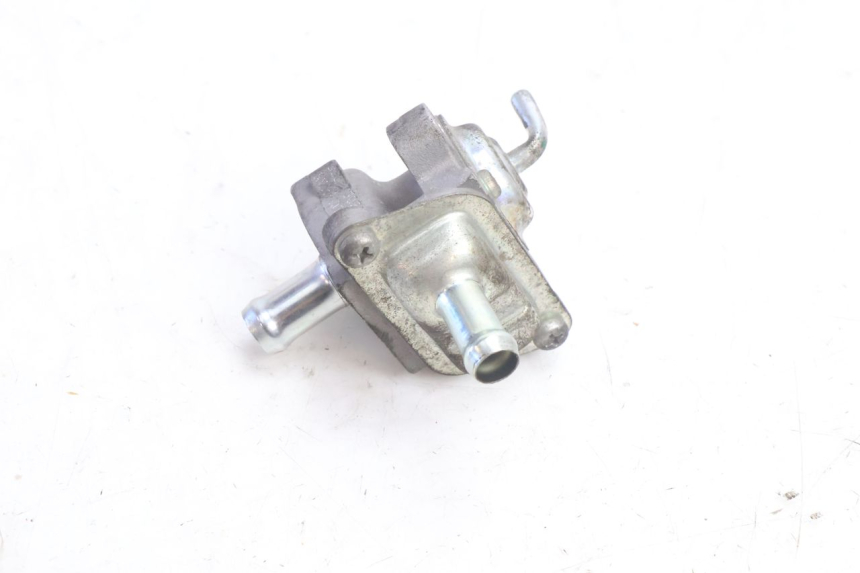 photo de SENSORE PRESSIONE ARIA YAMAHA YP MAJESTY 125 (2007 - 2010) - Altra angolazione