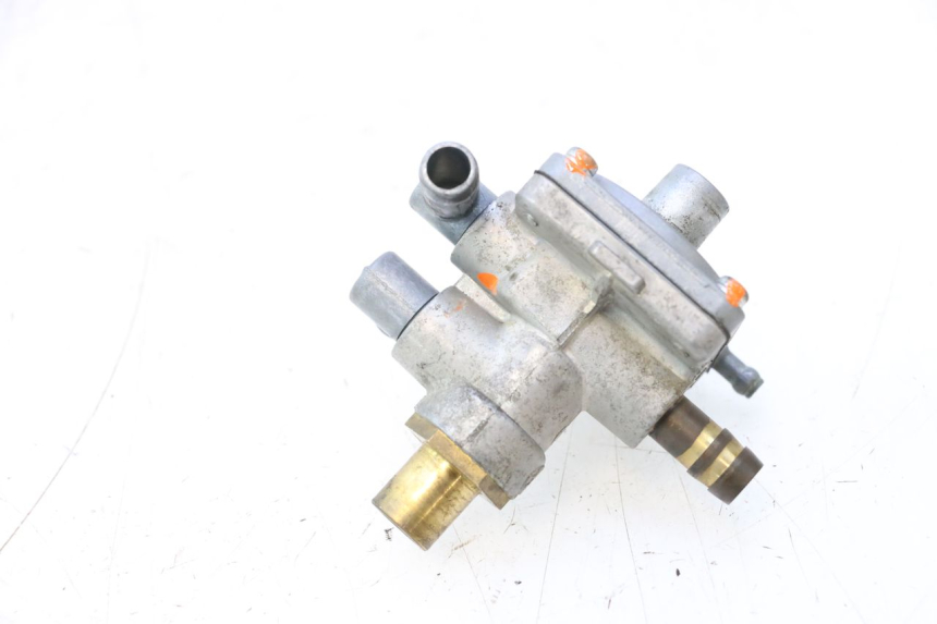 photo de SENSORE PRESSIONE ARIA KAWASAKI ZX-6R ZX6R 600 (1995 - 1997) - Primo piano tecnico
