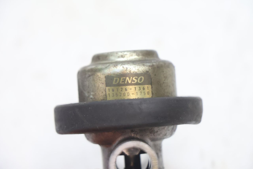 photo de SENSORE PRESSIONE ARIA KAWASAKI ZX-6R ZX6R 600 (2000 - 2002) - Primo piano tecnico